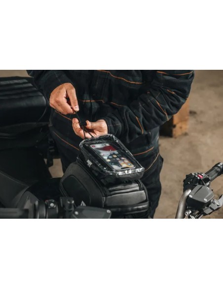 SW-MOTECH Schutzblech- und Tank-Taschen - Einbaubeispiel