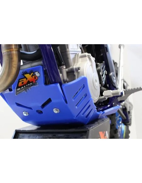 AXP RACING Stoßfänger & Motorschutzplatten - Einbaubeispiel
