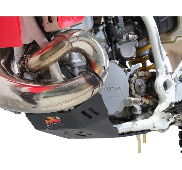AXP RACING Stoßfänger & Motorschutzplatten - Detailansicht