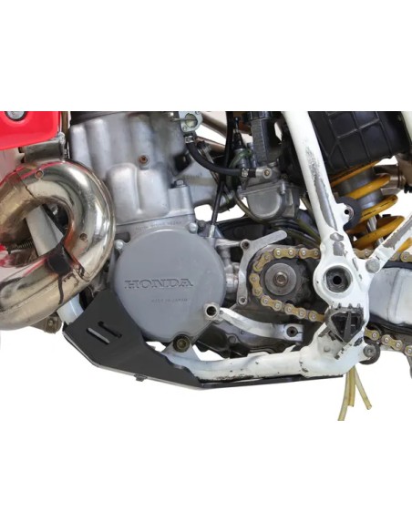 AXP RACING Stoßfänger & Motorschutzplatten - Einbaubeispiel