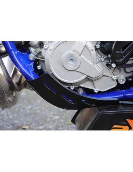 AXP RACING Stoßfänger & Motorschutzplatten - Detailansicht