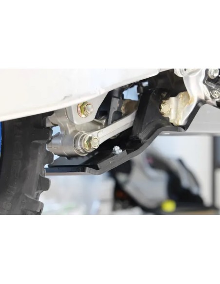AXP RACING Stoßfänger & Motorschutzplatten - Detailansicht
