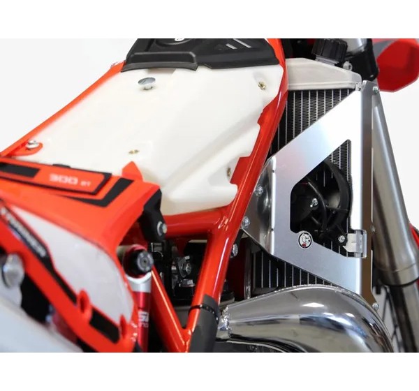AXP RACING Montagematerial & Zubehör - Einbaubeispiel