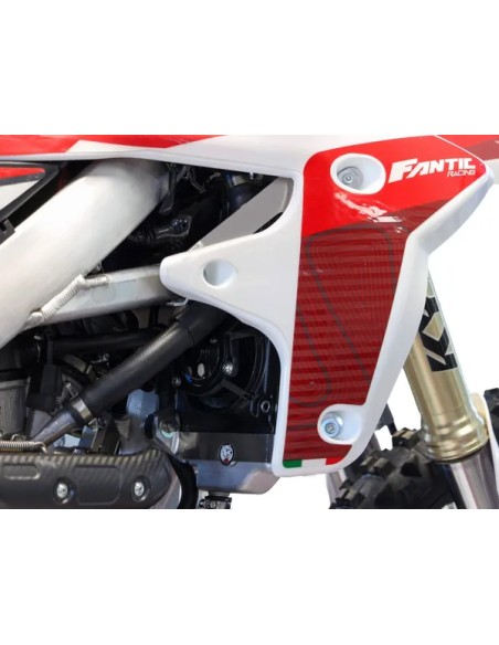 AXP RACING Montagematerial & Zubehör - Einbaubeispiel