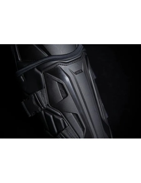 ICON Knieprotektoren Bild 8