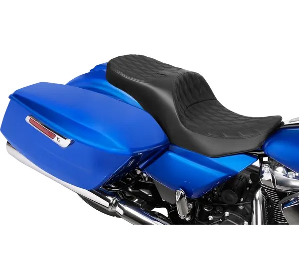 DRAG SPECIALTIES SEATS Sitzbänke - Einbaubeispiel