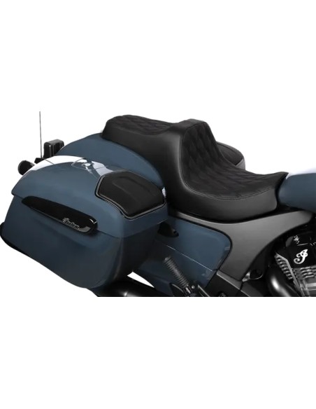 DRAG SPECIALTIES SEATS Sitzbänke - Einbaubeispiel