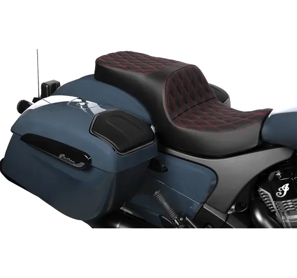 DRAG SPECIALTIES SEATS Sitzbänke - Einbaubeispiel