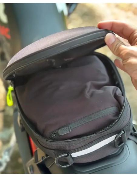 OJ ATMOSFERE METROPOLITANE s.r Hecktaschen - Detailansicht