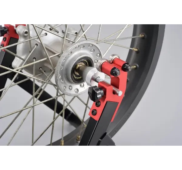 DAYTONA Ständer & Tische Bild 11