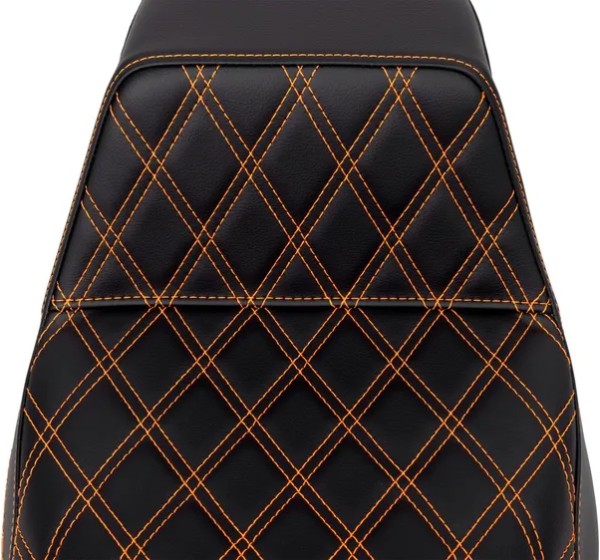 SADDLEMEN Sitzbänke - Detailansicht