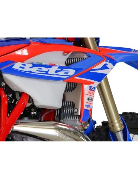 AXP RACING Kühlsysteme - Einbaubeispiel