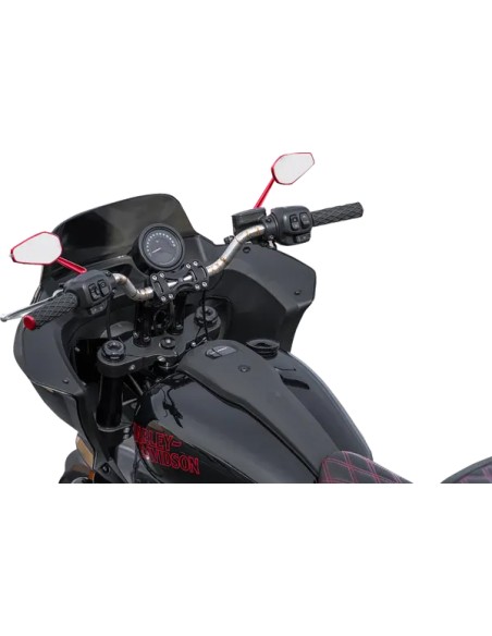 ARLEN NESS Risers - Detailansicht