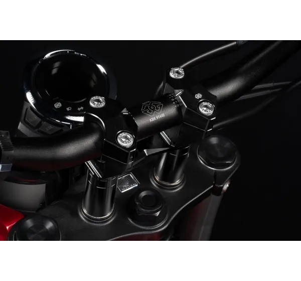 GILLES TOOLING Risers - Detailansicht