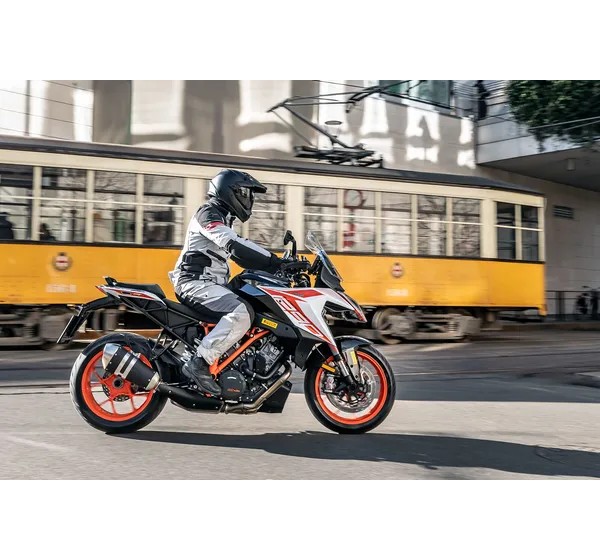 PIRELLI Reifen Bild 6