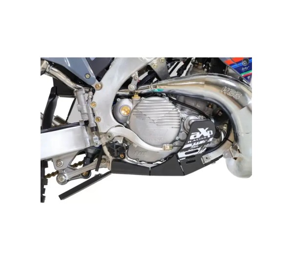 AXP RACING Stoßfänger & Motorschutzplatten - Detailansicht