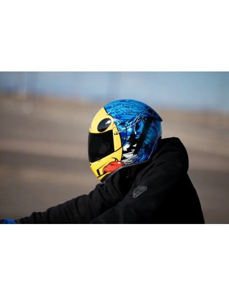 ICON Integralhelm Bild 12