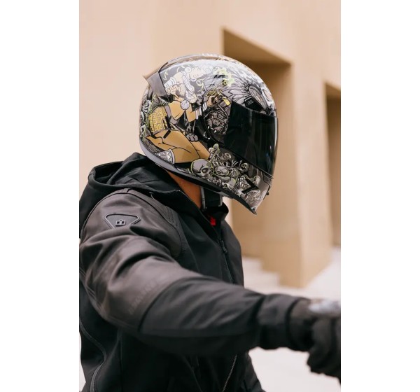 ICON Integralhelm Bild 4