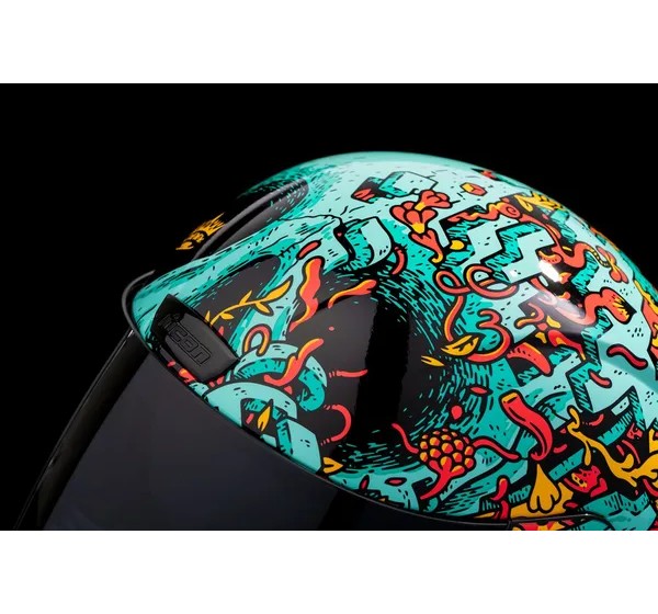 ICON Integralhelm Bild 14