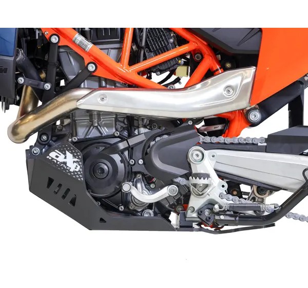 AXP RACING Stoßfänger & Motorschutzplatten - Einbaubeispiel