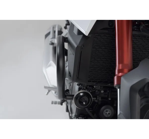 SW-MOTECH Stoßfänger & Motorschutzplatten - Einbaubeispiel