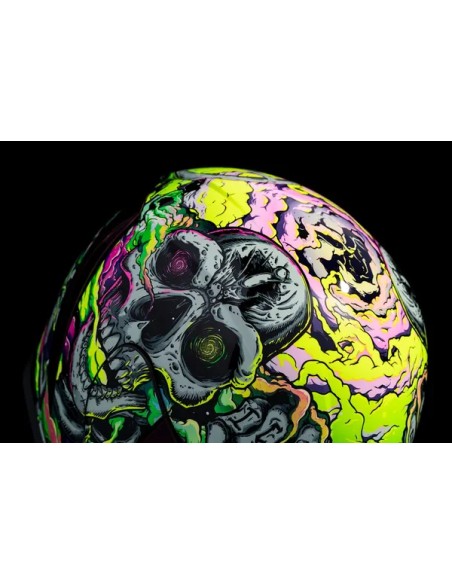 ICON Integralhelm Bild 4
