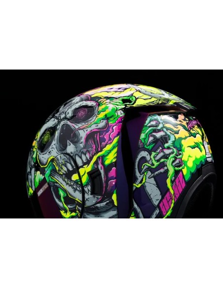 ICON Integralhelm Bild 7