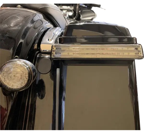 CUSTOM DYNAMICS Zusatzbeleuchtung - Detailansicht