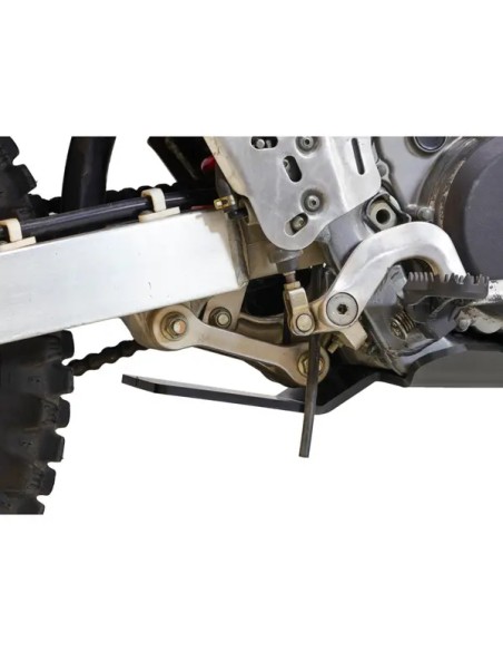 AXP RACING Stoßfänger & Motorschutzplatten - Einbaubeispiel
