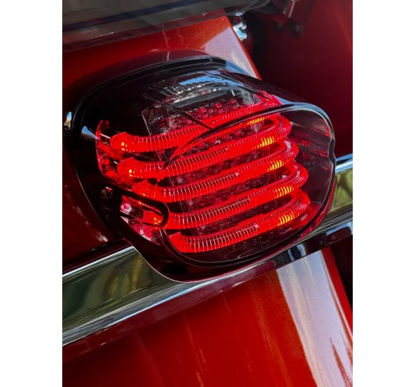 CUSTOM DYNAMICS Rück- und Bremslichter Bild 5