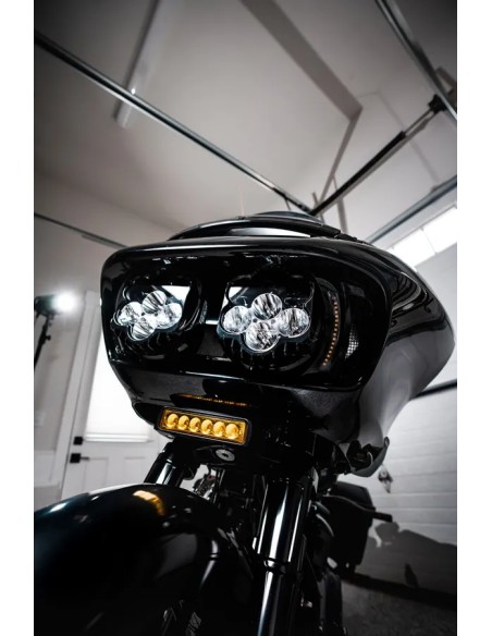 CUSTOM DYNAMICS Zusatzbeleuchtung - Einbaubeispiel