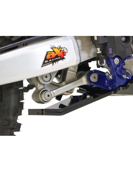 AXP RACING Stoßfänger & Motorschutzplatten - Einbaubeispiel