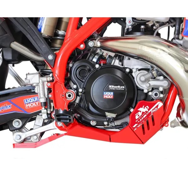 AXP RACING Stoßfänger & Motorschutzplatten - Detailansicht