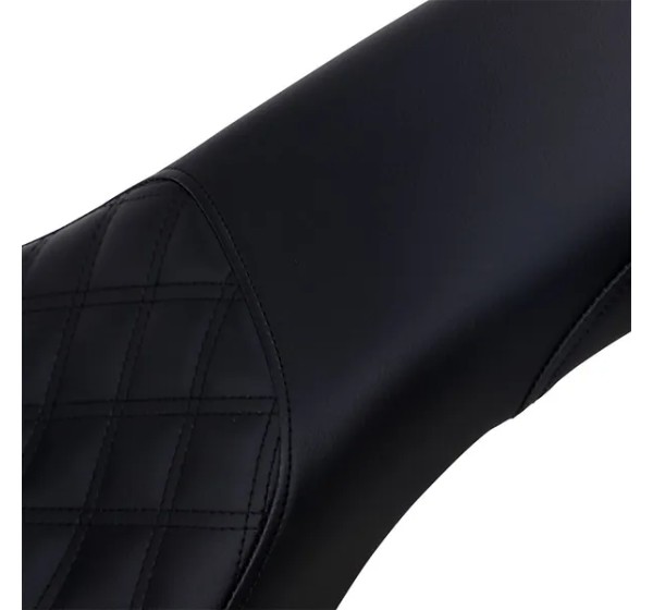 SADDLEMEN Sitzbänke - Detailansicht