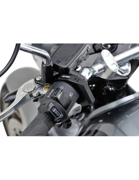 DAYTONA Power-Adapter - Einbaubeispiel
