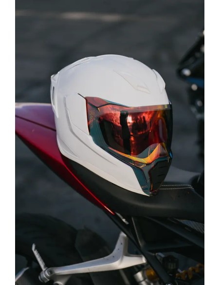ICON Integralhelm Bild 6