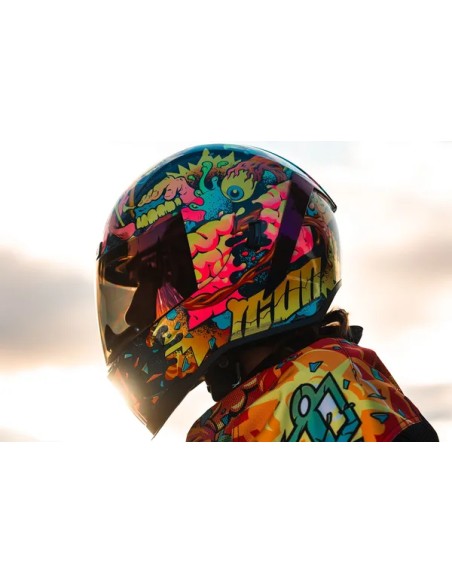ICON Integralhelm Bild 7