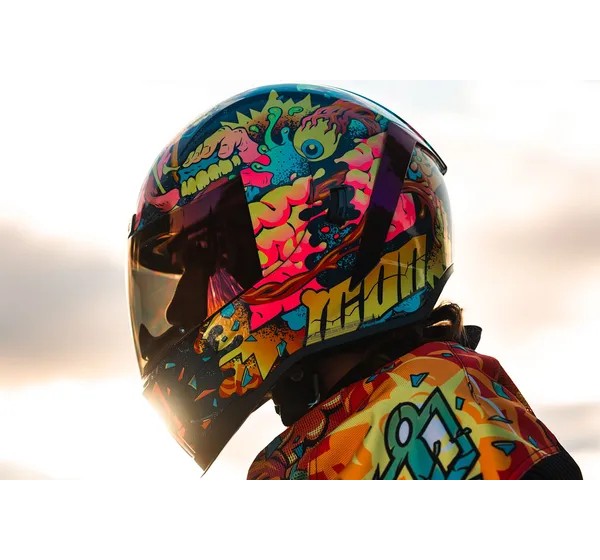 ICON Integralhelm Bild 7