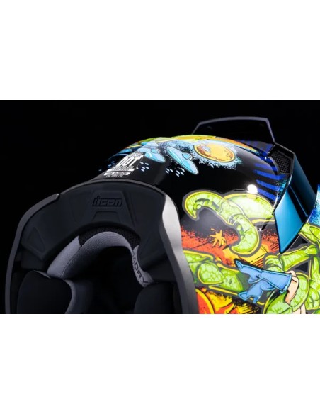 ICON Integralhelm Bild 11