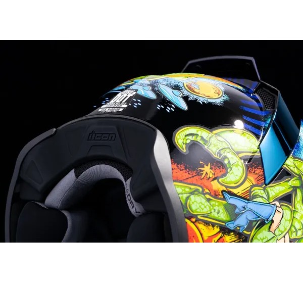 ICON Integralhelm Bild 11