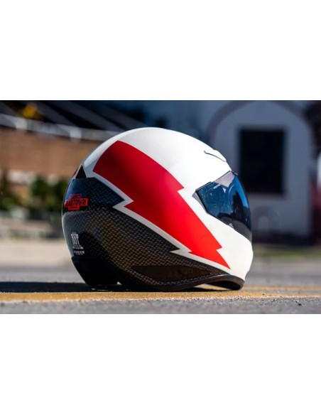 ICON Integralhelm Bild 4