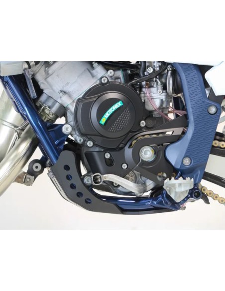 AXP RACING Stoßfänger & Motorschutzplatten - Detailansicht