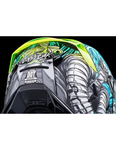ICON Integralhelm Bild 4