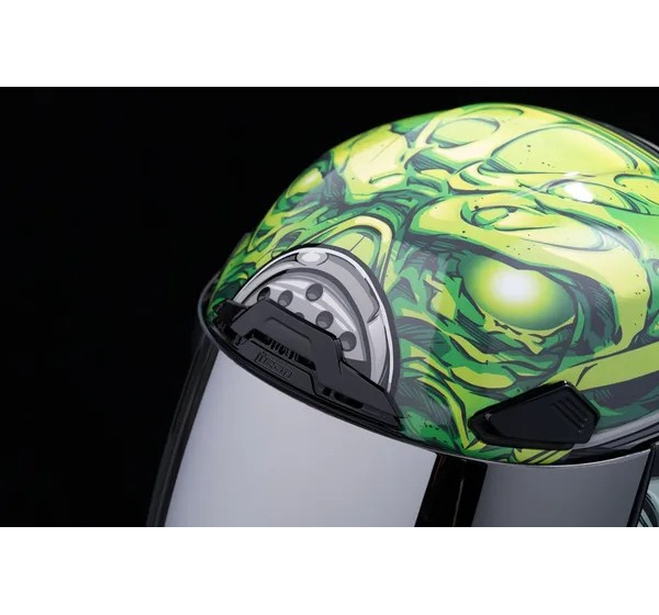 ICON Integralhelm Bild 8