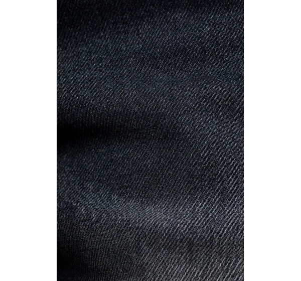 JOHN DOE Hosen - Einbaubeispiel