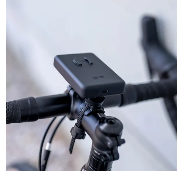 SP CONNECT Power-Adapter - Einbaubeispiel