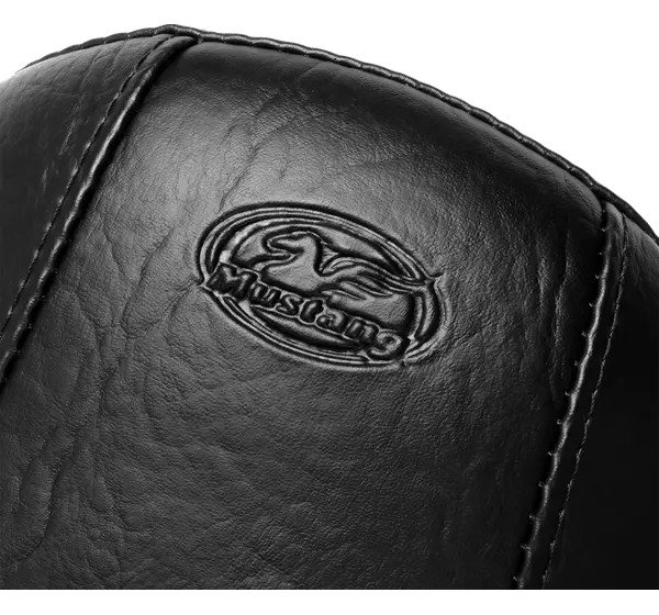 MUSTANG Sitzbänke - Detailansicht