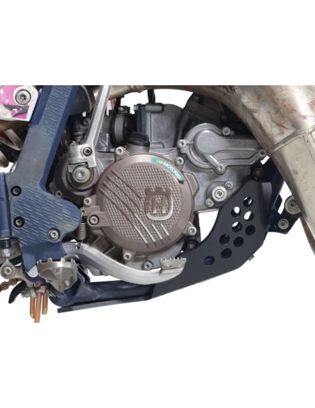 AXP RACING Stoßfänger & Motorschutzplatten - Detailansicht