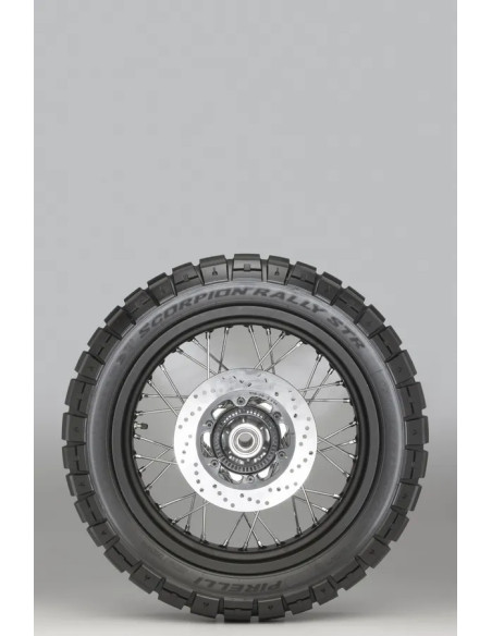 PIRELLI Reifen - Detailansicht