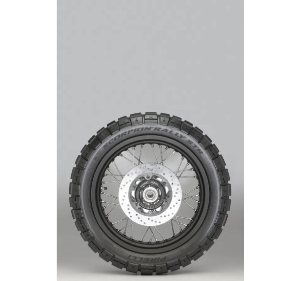 PIRELLI Reifen - Detailansicht